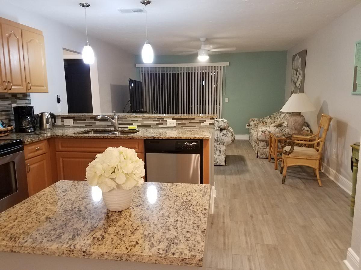 2Br/1Ba Sienna Park Apartment Sarasota Exterior photo